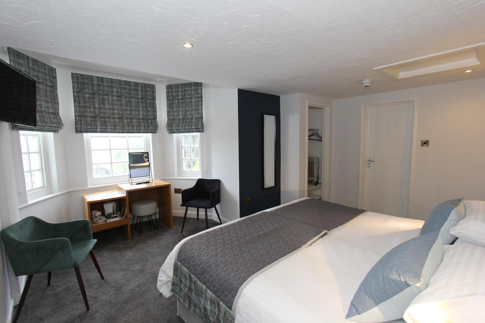 Gwesty Nanhoron Arms Hotel 네핀 외부 사진