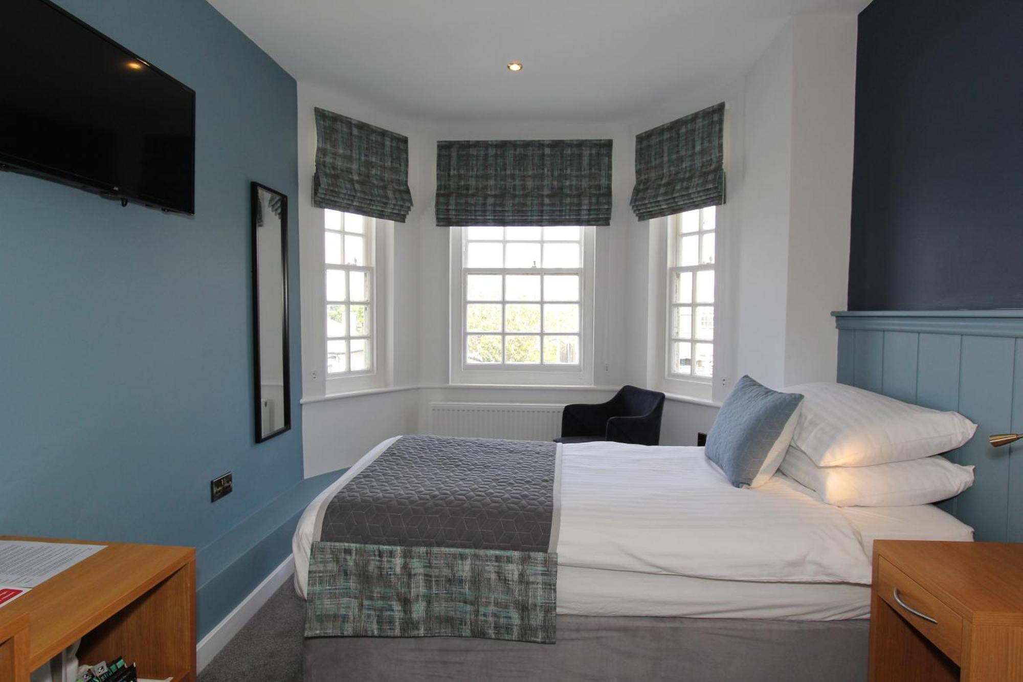 Gwesty Nanhoron Arms Hotel 네핀 외부 사진